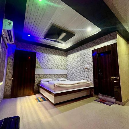 Hotel Shri Sai International, Sitamarhi Dumra Zewnętrze zdjęcie