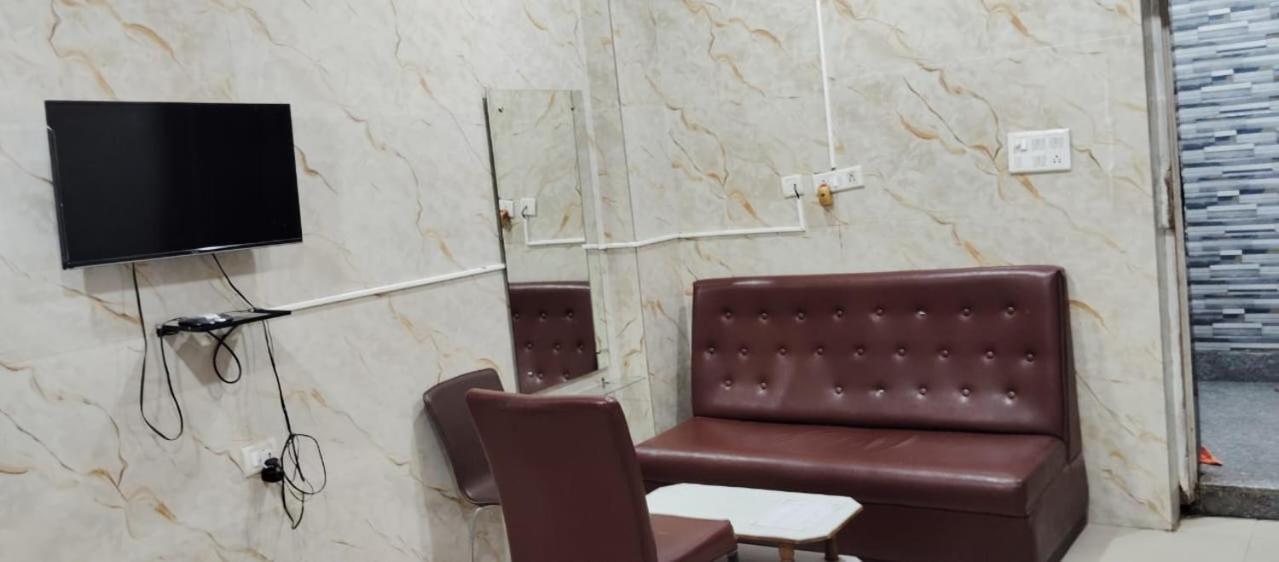 Hotel Shri Sai International, Sitamarhi Dumra Zewnętrze zdjęcie