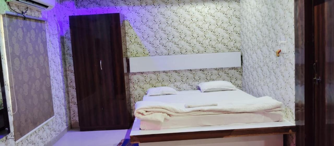 Hotel Shri Sai International, Sitamarhi Dumra Zewnętrze zdjęcie