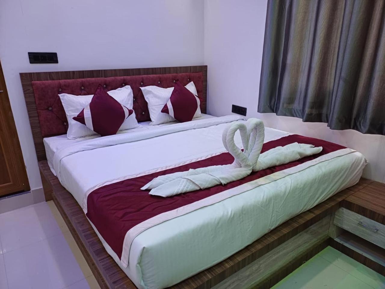 Hotel Shri Sai International, Sitamarhi Dumra Zewnętrze zdjęcie